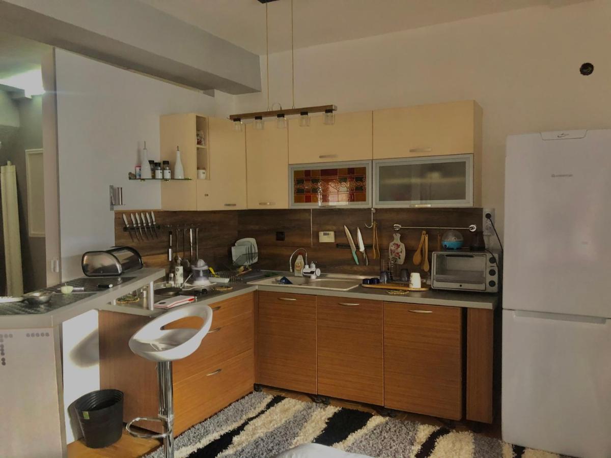 Apartments Near City Center Skopje Bagian luar foto